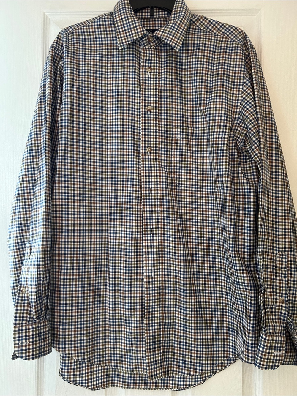Men’s Dress shirt size Medium